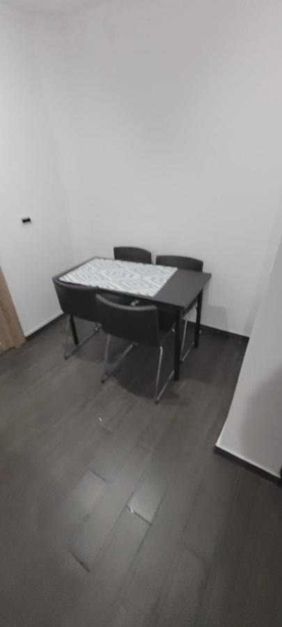 Andi 2-Apartament Байле Херкулане Екстериор снимка
